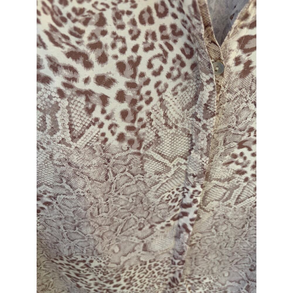 Olivaceous Sheer Animal Print Blouse Size Small Boho Snake Leopard Top - Picture 4 of 8